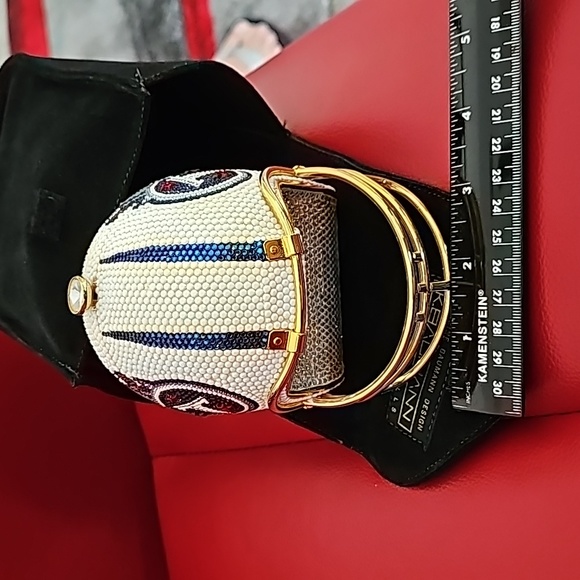 Tennessee Titans jeweled helmet purse - Picture 8 of 8